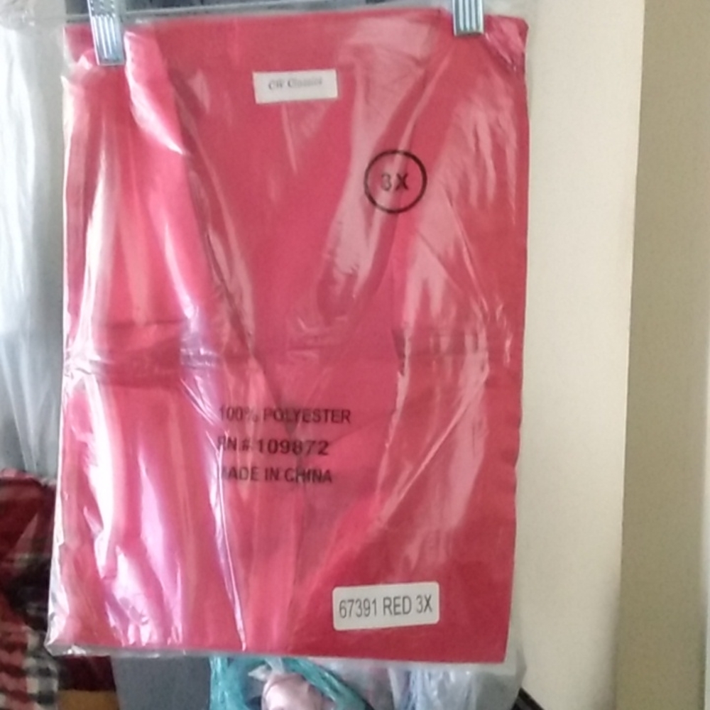 CW Classics sleep shirt